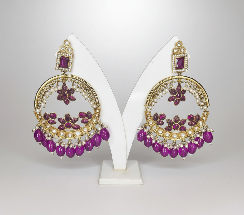 Oversized earrings