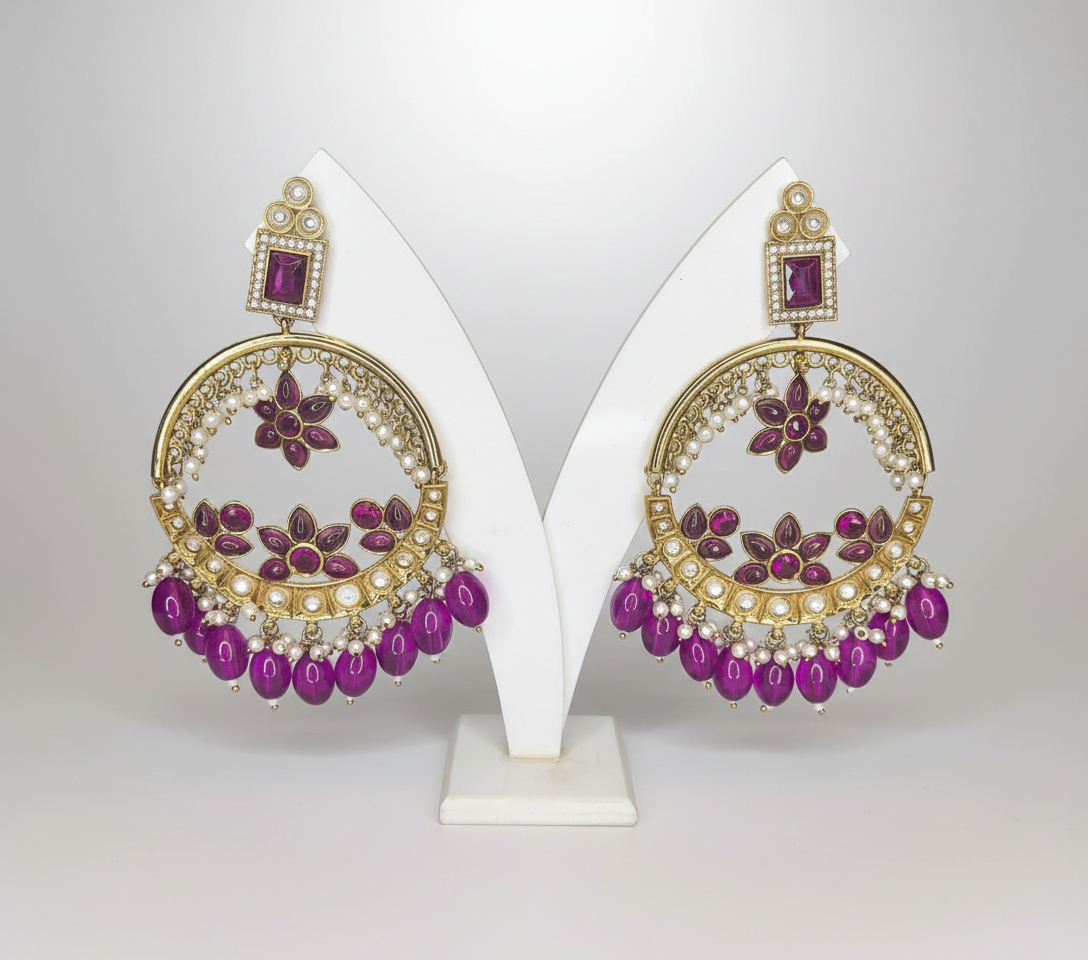 Oversized earrings