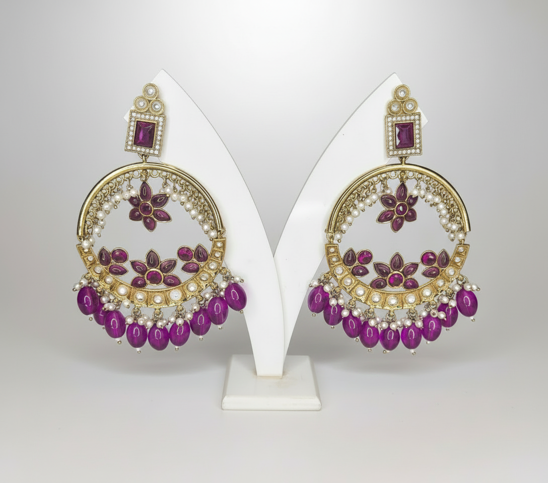 Oversized earrings