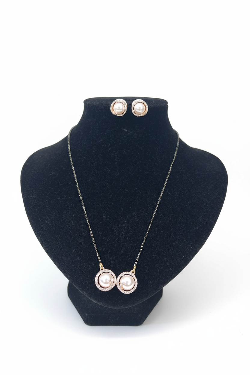 Beautiful Mangalsuter