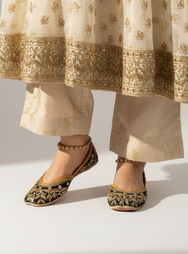 Ladies punjabi jutti
