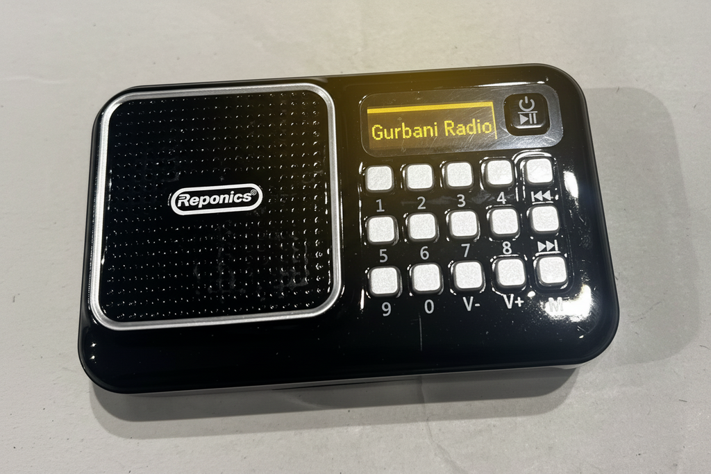 Gurbani Radio – Black | Complete Edition | Path, Kirtan, Ardas, Shabad & Chupera Sahib