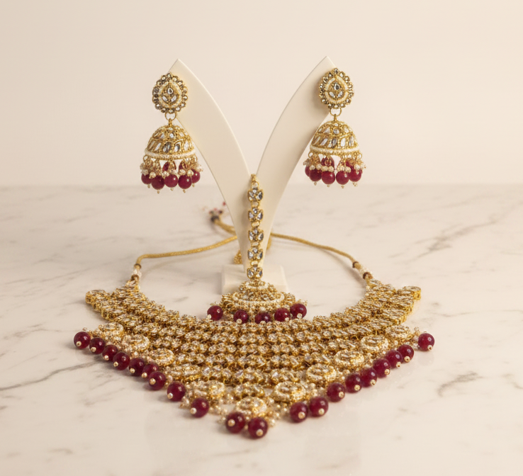 Beautiful Stylish Necklace Set with Jhumka & Earrings – Red/Gold