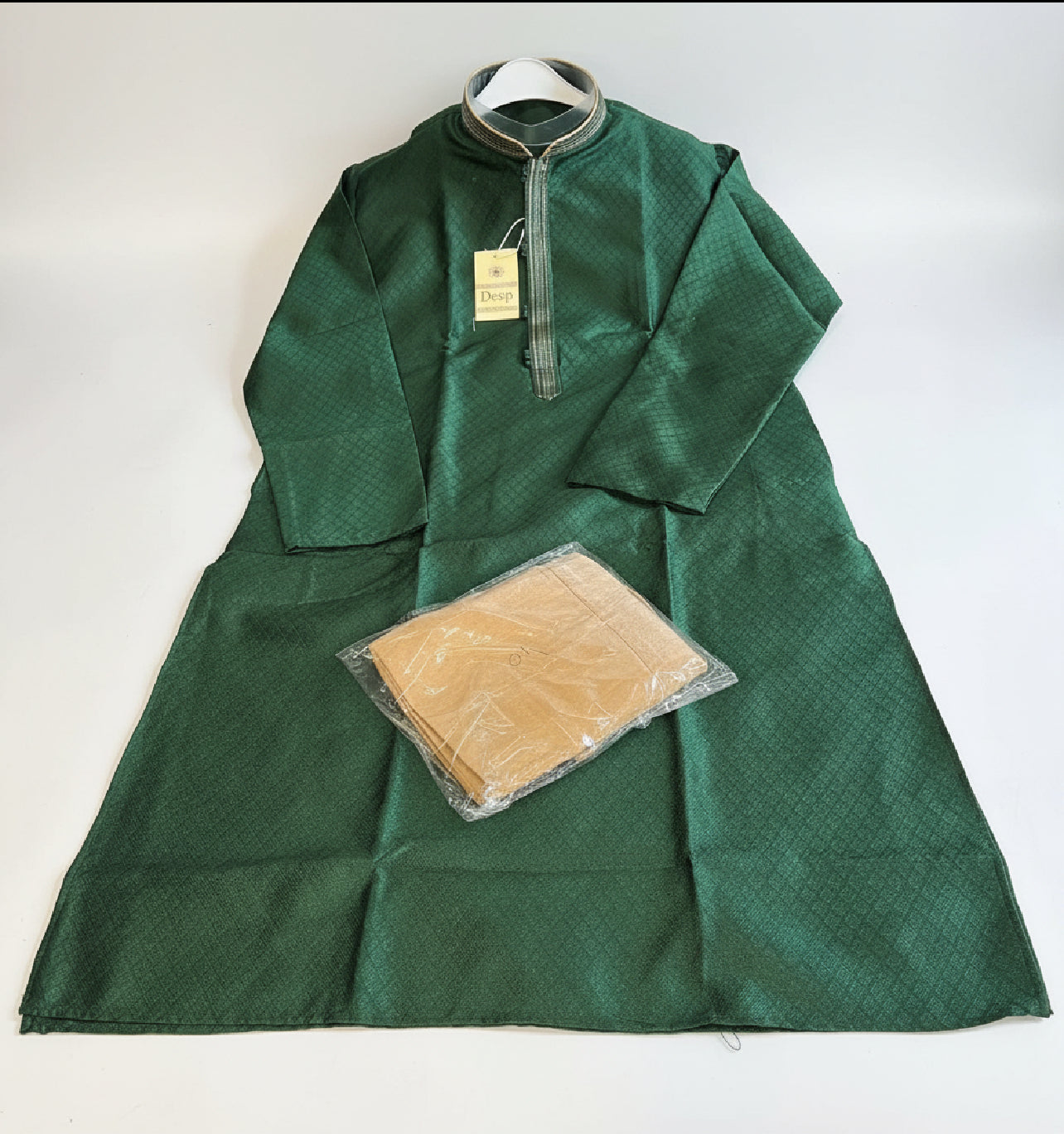 Kurta -pajama set