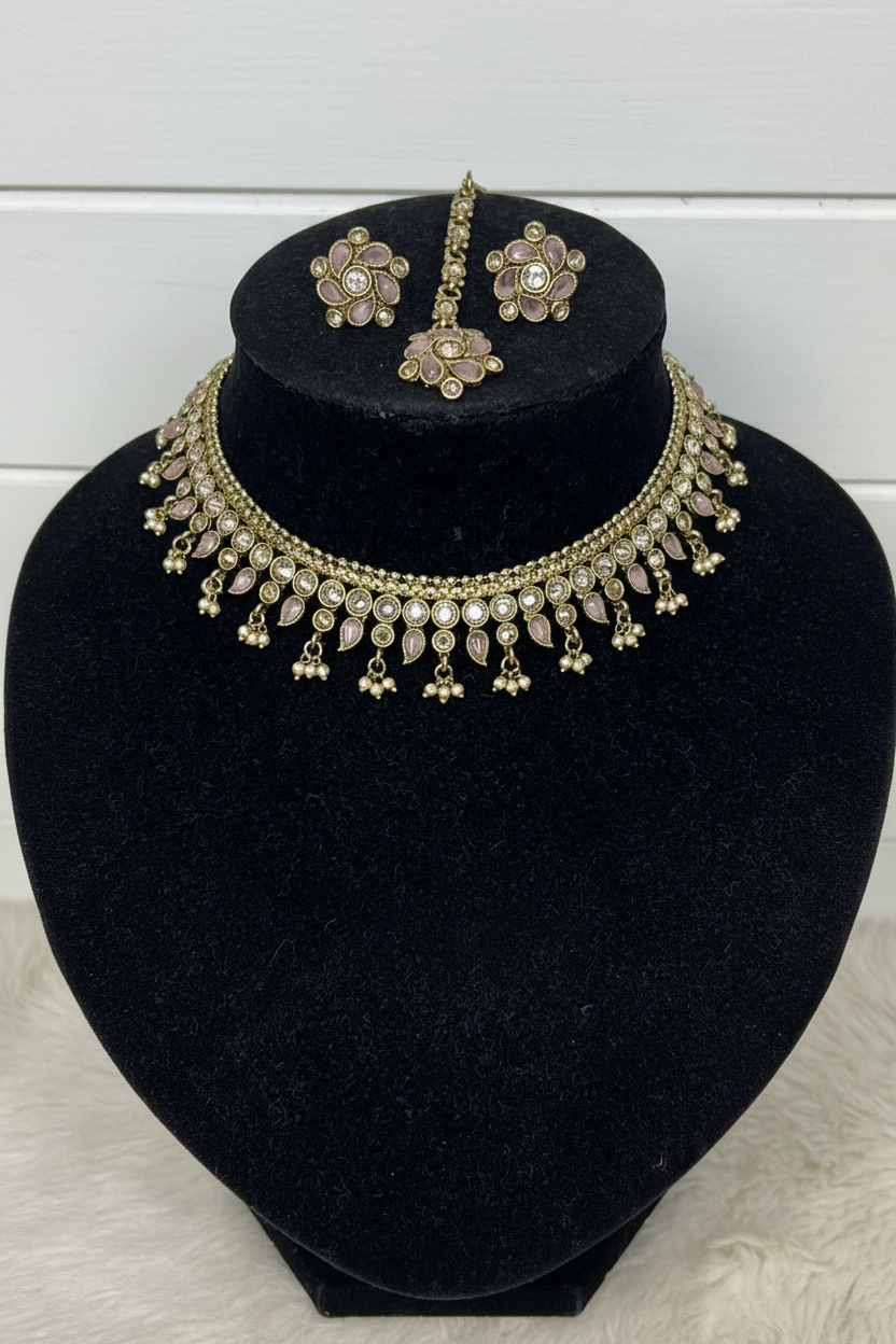 Necklace set