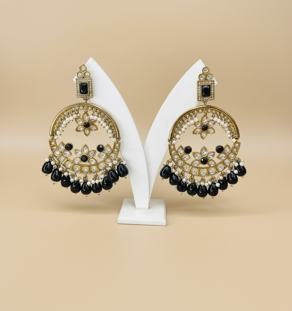 Oversized earrings